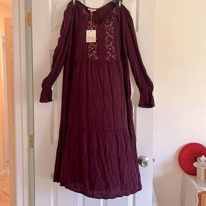 Brand new Knox Rose flowy dress.